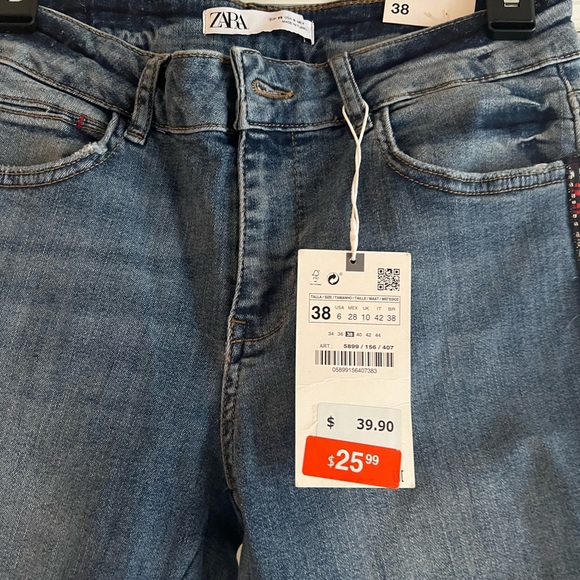 Zara Embroidered Mid Rise Skinny Jean - Picture 5 of 5